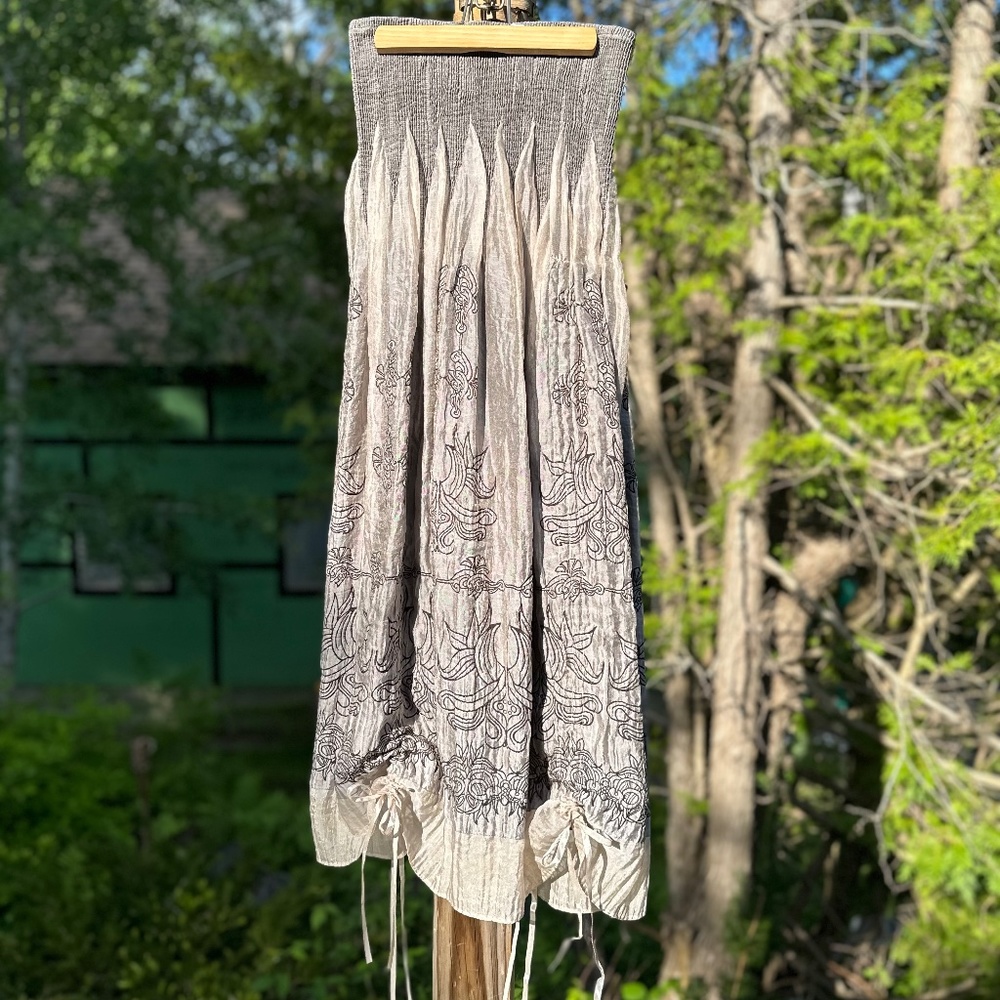 Beautiful print boho maxi skirt one size